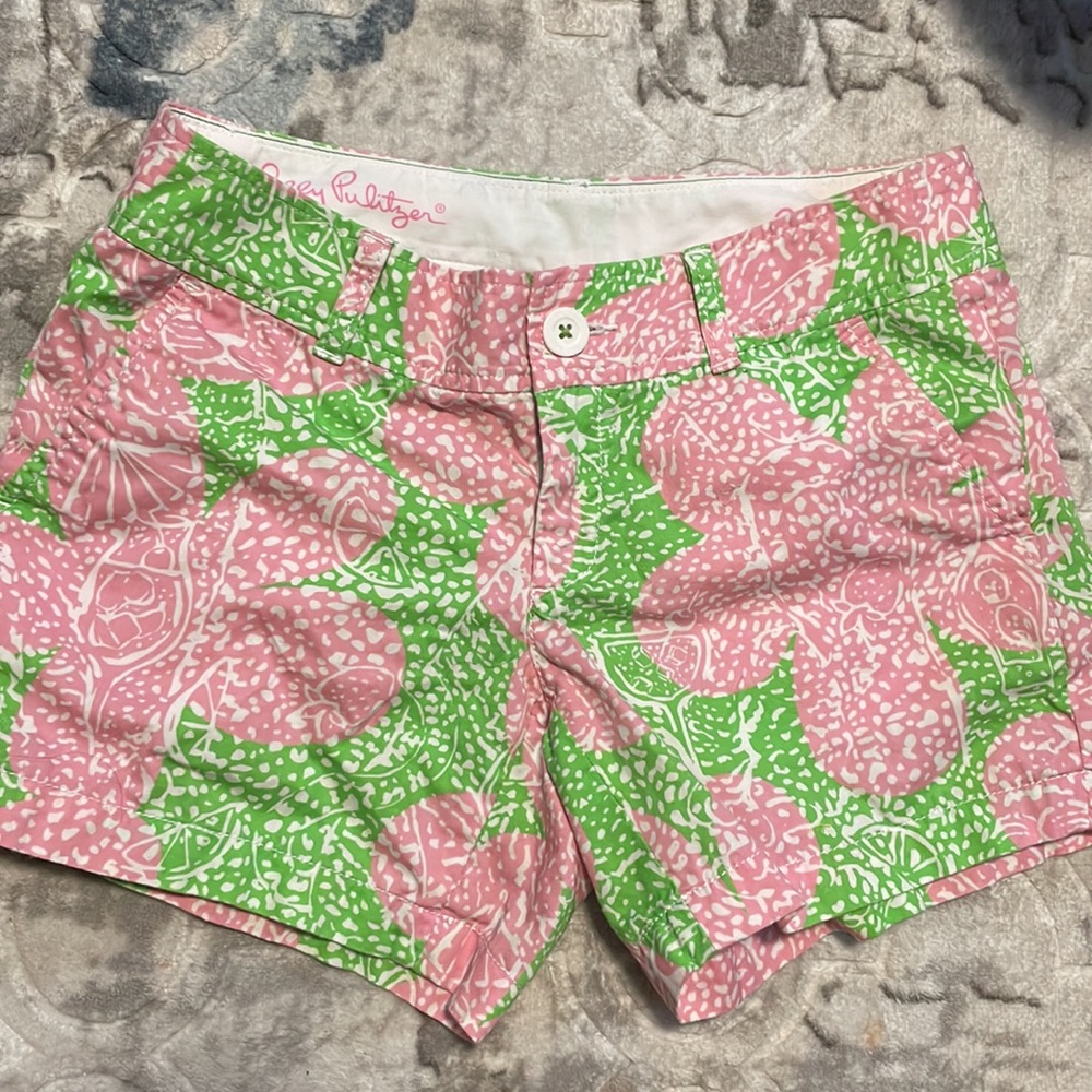Lilly putlizer shorts